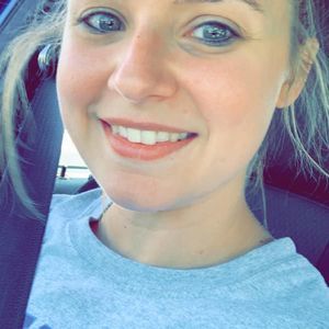 Meet your Posher, Abbey